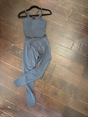 High-Waist Performance Leggings with Strappy Crop Tank - Slate